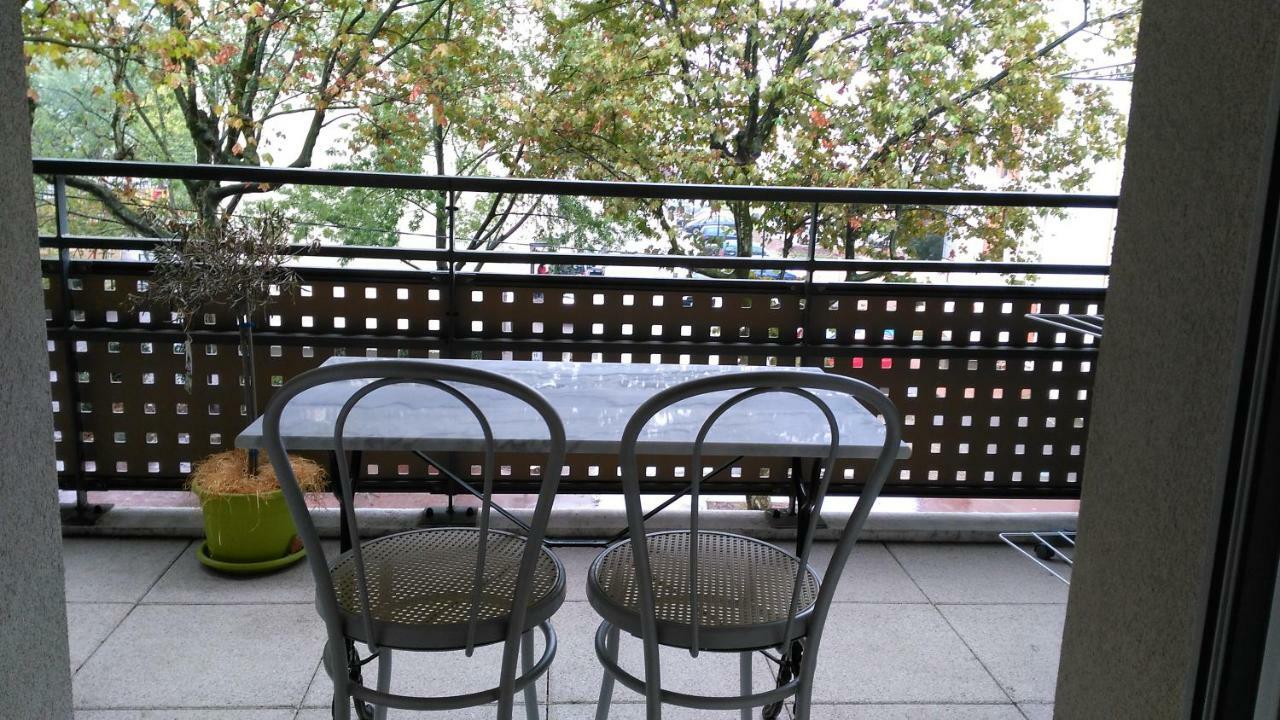Appartement F3 Avec Parking Privee Saint-Priest  Exterior photo