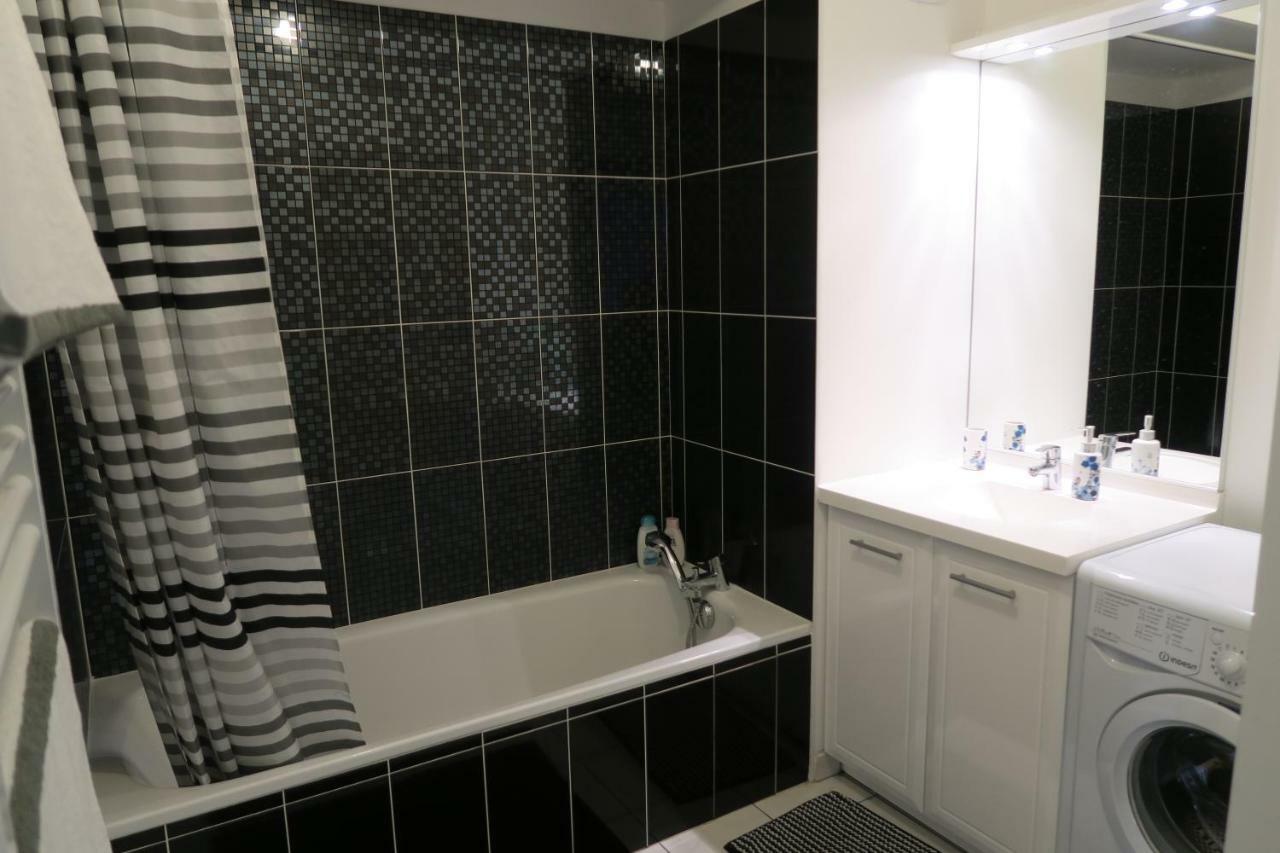 Appartement F3 Avec Parking Privee Saint-Priest  Exterior photo